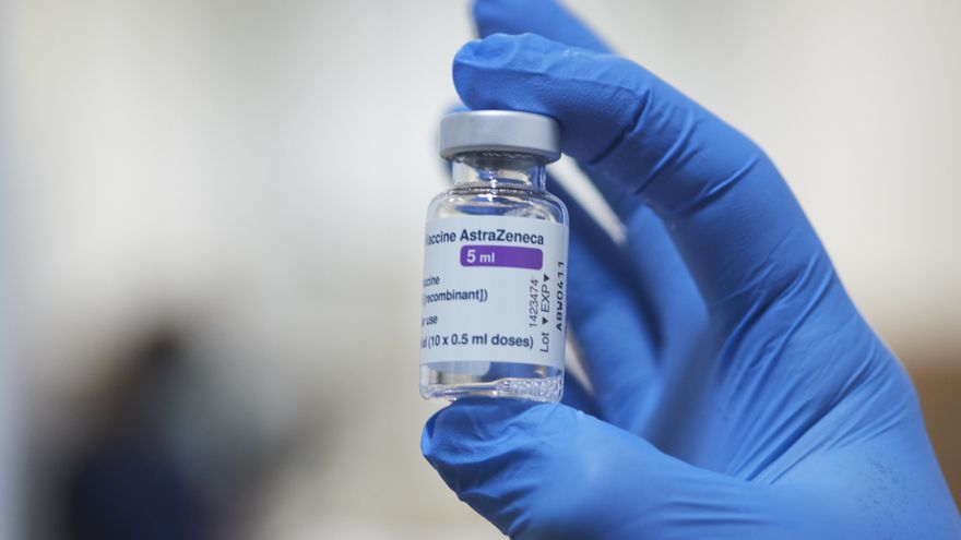 las decisiones sobre la vacuna de AstraZeneca